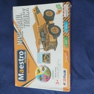 NWT Boys Maestro 3D puzzle Mine-Haul Truck